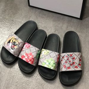 2022 Women Sandals Fashion Flip Flops Men Designer Slippers Top Quality thin Bottoms Causal Non-Slip Summer Huaraches Slippers Size 5-11 NO10