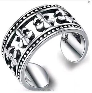 Ny designer ch ring krom 925 Silver Cross Hollow Open Men's Women's Hand smycken hjärtan mode original designringar lyx varumärke älskar present vs0d