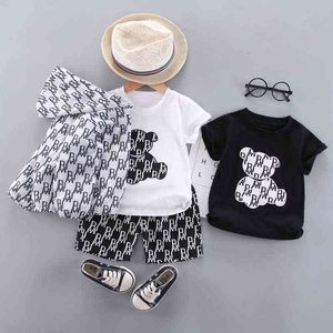 Toddler Erkek Kızlar Tam Baskı Mektubu 3pcs Giysiler Seti 2022 Yaz Bebek Bebek İnce Güneş Koruyucu Ceket T-Shirt Şort Çocuk Giyim G220509