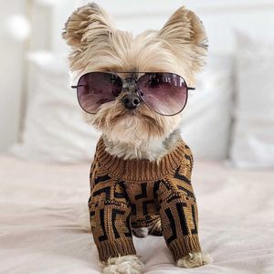 Abbigliamento per cani di alta qualità di moda Designer di lusso Abbigliamento per cani di marca Lettere Cappotto per animali domestici classico Panno di design Maglioni per cuccioli carini