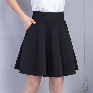 Salia de outono da primavera Mulheres plissadas saia coreana slim sexy cor sólida oblíqua de bolso elástico Saia alta da cintura preta Mini saia 210306