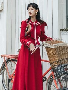 Abiti casual Autunno stile navy Abito lungo rosso vintage da donna Manica lunga femminile Bottone in vita sottile A-line Robe Femme Vestidos
