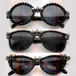 Gafas de sol para mujer, calavera gótica, Halloween, Navidad, ojo de gato negro, diamantes de imitación, preciosas gafas redondas Punk Vintage