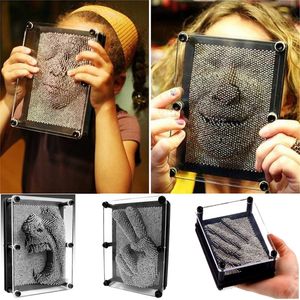 3D Pin Art Metal Pinart Figurine in miniatura DIY Clone Forma Varietà Ago Intaglio Bambino Ottieni Face Palm Desk Office Home Decor 220426