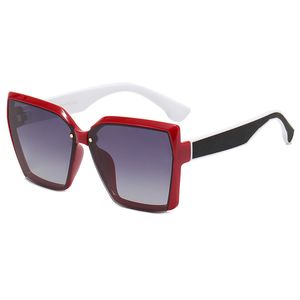 Moda polarizada óculos de sol PC frame óculos de sol para homens mulheres UV400 Proteção S9986