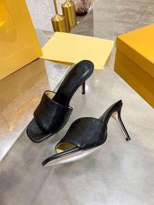 2023 Designer Hausschuhe REVIVAL MULE High Heels Schuhe Frauen Slides Sandalen Sommer Flip Flops