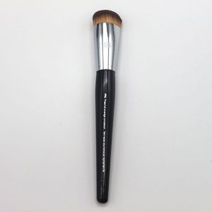 Wholesale tip brush for sale - Group buy Makeup Brushes Long Wood Handle Sweet Heart Big Water Drop Shape Dense Hair Tip No Pro Press Full Coverage Complexion