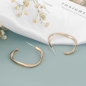 Hoop Huggie C-Type Twisted Semicircle Earrings for Women Big Circle Gold Color Stud Female Fashion Jewelyhoop