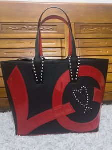 Moda Donna Borsa a tracolla Rivetti in vera pelle Spikes Borse a tracolla con fiocco Tote cabata Borse firmate Shopping 2Pic / set portafogli redbottom