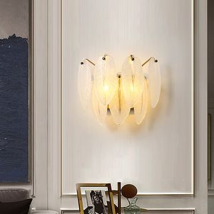 Fjäderdesign Vägglampor Frostade glas LED SCONCE Guldmetallbelysningsarmatur för hallkorridor vardagsrum Studie sängplats