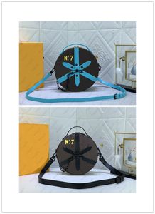 أكياس الكتف عجلات مربع أكياس الدائرية Hatbox Trunk Strunk Strunk M59706 Man Women Round Cake Presh Stailer Stail Monograms Cross B Cross B