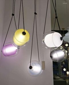 Lâmpadas pendentes Bola de candelabro de vitrais leves nórdicos na sala de jantar minimalista moderna ChandelierPenda