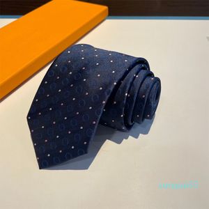Designer Silk Ties Fashion Leather Neck Tie Bow For Men Ladies Business Neckwear Color Slips