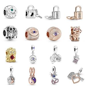 2022 New Walentynki Kolekcja Urok 925 Sterling Silver Heart Padlock Double Dangle Wisiorek Koniczyna Horseshoe Ladybird Trójdruki Charms 781062C01 790099C01