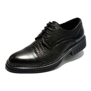 Nxy Dress Shoes New Men s Shoes Leather Lace Up Business Dress Derby Versatile Young Wedding Crocodile 640624 220804