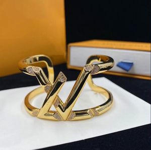 Gold Jewellery Bangles Designs achat en gros de Accessoires de bijoux de créateurs parisiens Lady Bangle Luxury k Gold Silver Women Bracelets Bracelet de mariage Bijoux Beau cadeau de la Saint Valentin