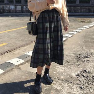 Vintage Plaid veckad lång kjol Kvinnor Winter Punk Rock Korean Woolen kjol Streetwear Drawstring Elastic midja midi kjol 210311