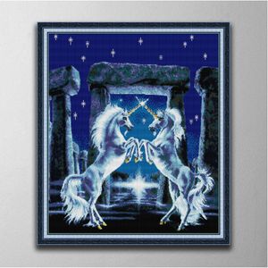 Unicorno 4 dipinti di decorazioni per la casa Fatti a mano Punto croce Strumenti artigianali Ricamo Set di cucito contati stampa su tela DMC 14CT 11CT