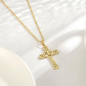 Hanger kettingen Cazador religieuze Jezus kruis Celtics knoop roestvrijstalen ketting ketting voor vrouwen vintage amulet sieraden