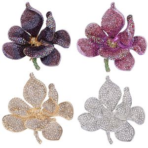 100 Stück / Menge luxuriöse Damen-Broschen mit österreichischen Orchideen, Kristall-Strass-Blütenblatt-Brosche für Frauen
