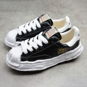 Buty swobodne Mihara Mmy OG Sole palca czapka płótno LowCut Sneaker Mens Platforma Damska Sprzeczona Białe czarne trampki