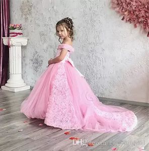 2022 Ny ankomst Blush Pink Flower Girl Dress Cute 3D Flowers Princess Party Gown Luxury Ball Glown Girl Formal Wedding Pageat Dresses B051707