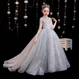 Prinsessan SLIVER Flower Dresses Lace 3D Floral Appliciques Sequined Ball Gown Little Girl Birthday Party Gowns Sweet Kids Formal Wear 403