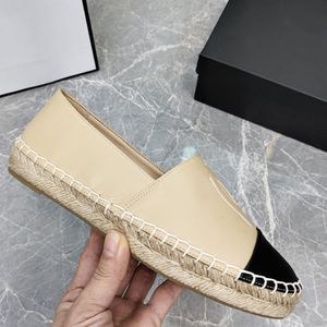 تصميمات الربيع والخريف للعلامة التجارية للنساء خياطة أحذية الكتان Slip-on Sheepskin أحذية غير رسمية للسيدات القش القشرية القماشية للدراجات النارية أحذية Wedding Shoes XL 35-42