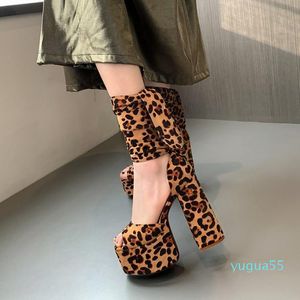 Boots 2022 Summer Fashion Sandals High Heels Thick Waterproof Platform Roman Shoes Leopard Stripe Large 43