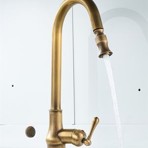 Pull Out Hot and Cold Water Tap Europe Antique Brass Mixer Sink Swivel 360 Degree Mixer Pull Down Kitchen Faucets Single Hole T200423