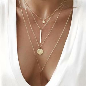 Anhänger Halsketten Vintage Boho Mehrschichtige Halskette für Frauen Gold Stern Hörner Metall Tribal KragenAnhänger