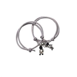 Bracciale coppia astronauta piccolo elastico da inviare fidanzata fidanzato magnete pietra campana braccialetto nodo testa corda gioielli GC1218