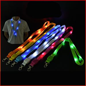 Led Rave Toy Led Light Up Lanyard Key Chain ID Badge Necklace Keys Holder Hanging Rope Lanyard med lätt glöd i mörkret