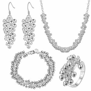 Orecchini Collana Classic 925 Silver Pretty Grape Beads Bracciale Anelli Set di gioielli per le donne Regalo di nozze per feste di moda