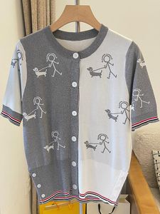 女性用Tシャツの子供のような漫画スティックマンラウンドネックショートスリーブアイスシルクニットカーディガン女性のルーズウエスタンスタイルのデザイン夏