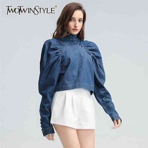 Twotwinstyle Denim Ruched Shirt for Women Stand Gollar Puff Sleeve Blouse Solid Blouse Feminina Casa de moda 210401