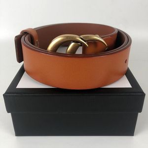 2021 Cinturones de moda para hombres diseñadores Bintar cuero negro marrón clásico Cinturón casual Cinturones de deseso ​​con caja de regalo