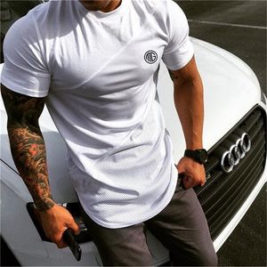 ブランドメンズ筋肉Tシャツボディービルディングフィットネス男性トップスコットンシングレットプラスビッグサイズTシャツ綿メッシュ半袖Tシャツ220325