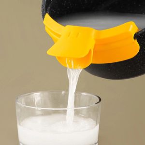 Kitchen Tools Silicone soup diversion duckbill drain pan anti-spill kitchen liquid dispenser round mouth edge cooking deflector nozzle gadgets