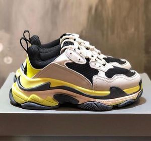 Designer triple S casual shoes for men and women fashion tennis shoes thick bottom black white gray red light brown Oreo air cushion comfortable sneakers