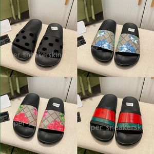 Hausschuhe Herren Damen Slide Designer Gummisandale Blumenbrokat Herren Slipper Gear Böden Flip Flops Damen gestreifte Strand-Casual-Hausschuhe mit Box