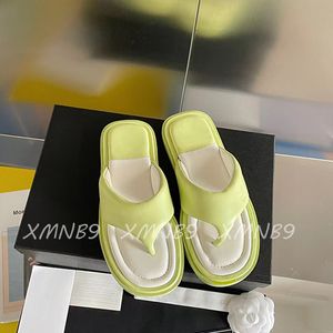 Top Qualität Frauen Hausschuhe Sommer Flip-Flops 2022 Neue Designer Rutschen Strand Urlaub Mode Flache Rutsche Komfort Casual Schuhe