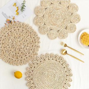 2021 Home Casserole Flower-Shaped Corn Husk Handmade Straw Woven Insulation Tea Mat Table Heat-Resistant Placemat W220406