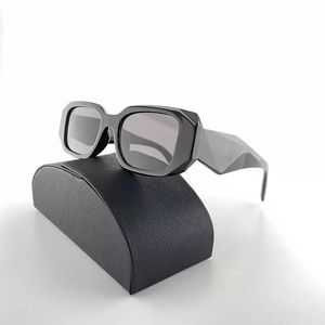 Kadınlar İçin Güneş Gözlüğü Moda Lüks Yüksek Kaliteli Tasarımcı Gerçek Plaj Gogle Retro Tam Çerçeve UV400 Koruma Güneş Gözlükleri Kutu Yok