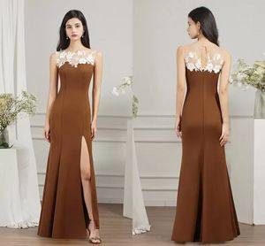 Abiti da sera sexy a sirena spaccati 2022 Progettati con applicazioni in pizzo Collo trasparente Backless Lunghi eleganti abiti da ballo convenzionali cps3013