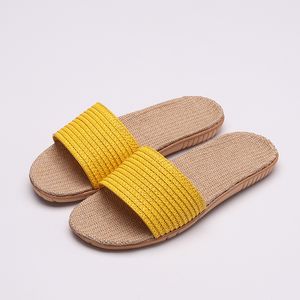 Mulheres de verão deslizam mulheres chinelas sandálias Solas macias casa de chinelos de chinelos de praia Sapatos de chinelos da mulher fora do plano Y200107
