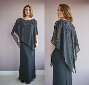 Plus Size Guaina in chiffon Abiti per la madre della sposa Abiti da sera lunghi con perline grigio scuro Abiti da cerimonia per gli invitati al matrimonio