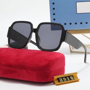 Mode runde Sonnenbrillen Brillen Sonnenbrillen Designer Klassische dunkle Glaslinsen für Herren Frauen besser braune Hüllen gute Qualität Farbe Optional mit Box
