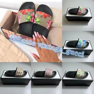 Men Women Chinelos designer Slide Summer Fashion Wide Flat Sandals with Thick Sandal Slipper Flip Flops Classic Letter Print Pattern Flower with box dust bag