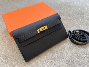 2024本物の革の財布カードホルダーデザイナーウォレット女性ショルダーハンドバッグファッションフラップバッグ高品質のクロスボディ財布